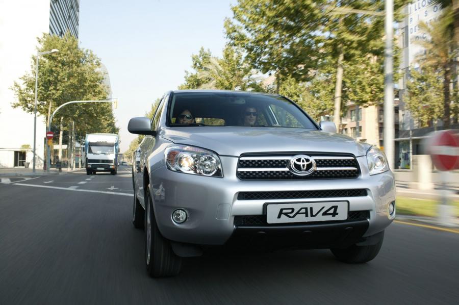  Toyota RAV4 2005 года  (фото 155 из 172)